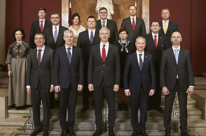 Krišjāņa Kariņa valdība pirmā gada laikā koncentrējusies uz sabiedrības labklājībai svarīgākajām nozarēm